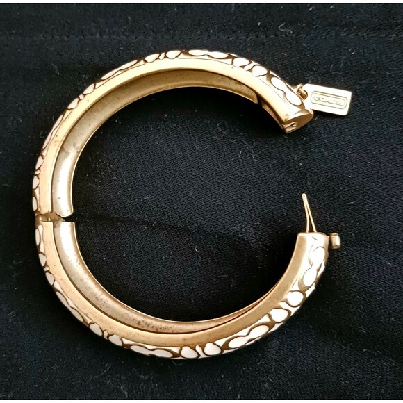 VTG Coach Cream/Gold C Logo Enamel Snap Clasp Bangle Bracelet Logo Charm Dustbag - Picture 9 of 10